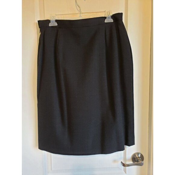 Jones New York charcoal, wool blend skirt with side split, size 14 - Picture 4 of 6